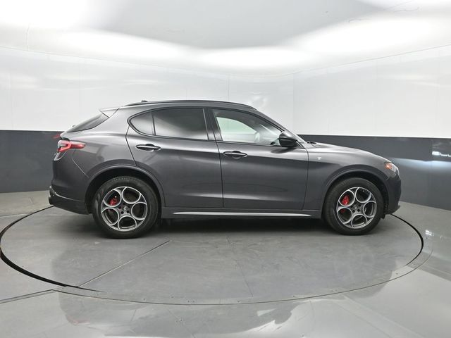 2024 Alfa Romeo Stelvio Ti AWD - 22998384 - 32