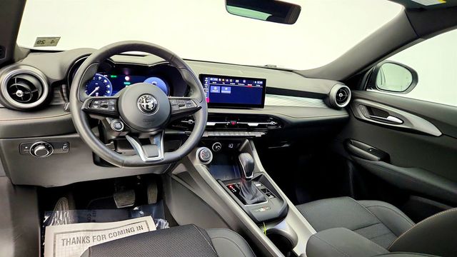 2024 Alfa Romeo Tonale Ti EAWD w/ Active Assist Pkg, 19'' Wheels & Power Moonroof - 23034678 - 12