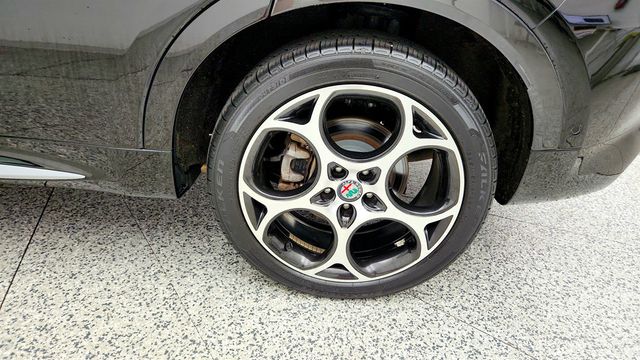 2024 Alfa Romeo Tonale Ti EAWD w/ Active Assist Pkg, 19'' Wheels & Power Moonroof - 23034678 - 8