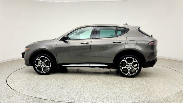 2024 Alfa Romeo Tonale Ti EAWD w/ Active Assist Pkg, Moonroof & 19'' Wheels - 23038864 - 7