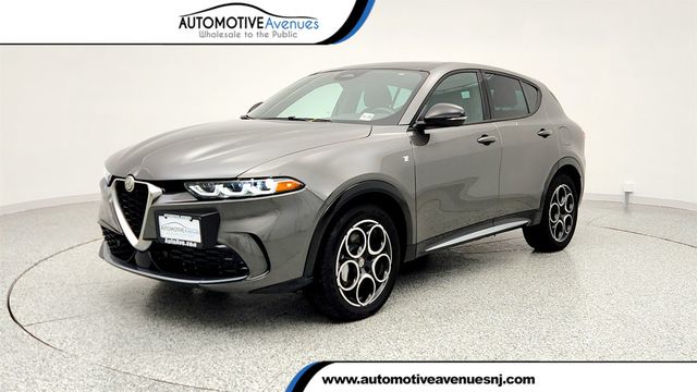 2024 Alfa Romeo Tonale Ti EAWD with Power Moonroof - 22970672 - 0