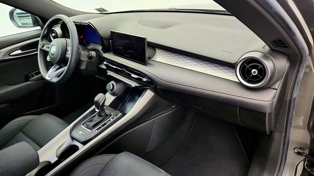 2024 Alfa Romeo Tonale Ti EAWD with Power Moonroof - 22970672 - 25