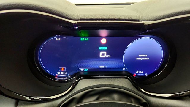 2024 Alfa Romeo Tonale Ti EAWD with Premium Interior Package & Power Moonroof - 22968977 - 14