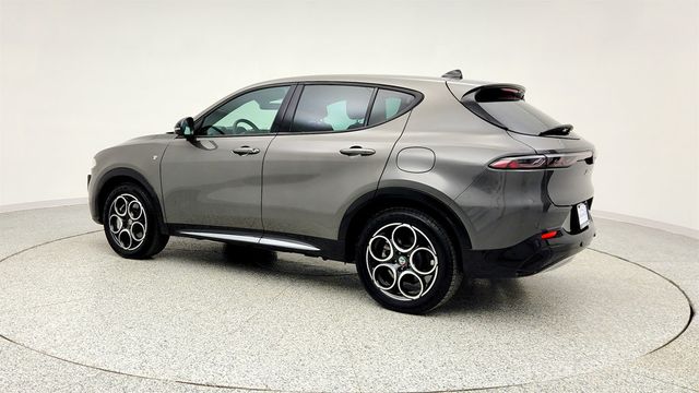 2024 Alfa Romeo Tonale Ti EAWD with Premium Interior Package & Power Moonroof - 22968977 - 6