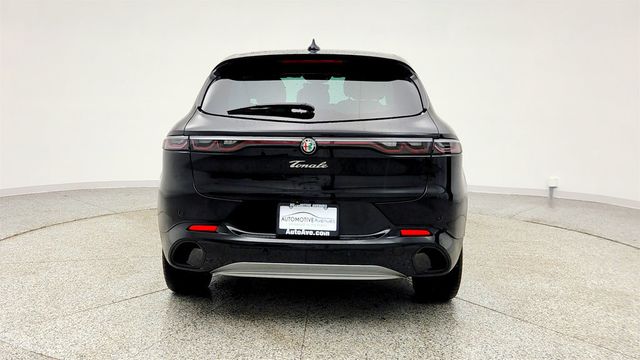 2024 Alfa Romeo Tonale Ti EAWD with Premium Interior Package & Power Moonroof - 22986935 - 5