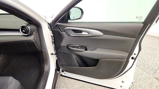 2024 Alfa Romeo Tonale Ti EAWD w/ Power Moonroof - 23082266 - 26