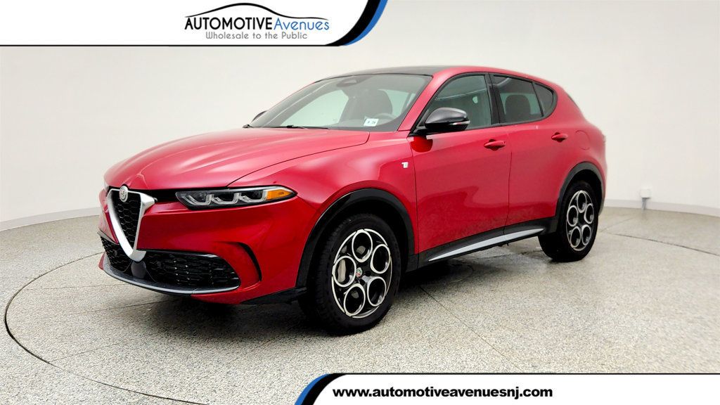 2024 Alfa Romeo Tonale Ti EAWD w/ Power Moonroof - 23033788 | Video 1