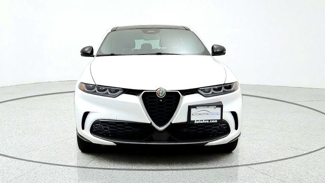 2024 Alfa Romeo Tonale Ti EAWD w/ Premium Interior, Active Assist & Moonroof - 23102069 - 1