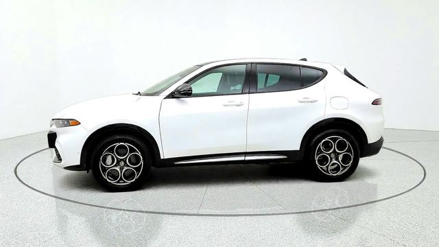 2024 Alfa Romeo Tonale Ti EAWD w/ Premium Interior, Active Assist & Moonroof - 23102069 - 7