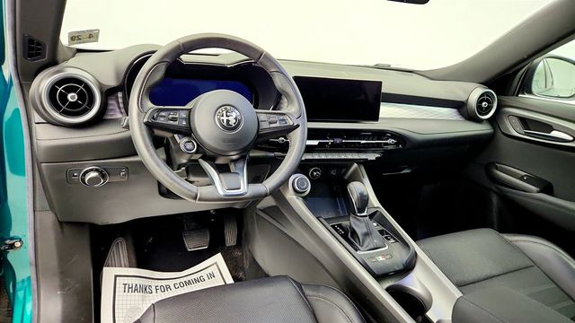 2024 Alfa Romeo Tonale Ti EAWD w/ Premium Interior Pkg & 20'' Wheels - 23047020 - 11
