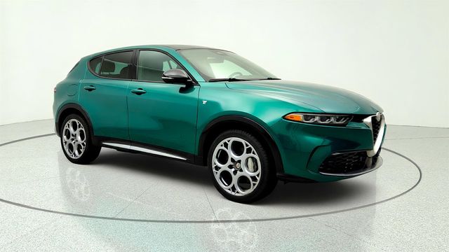 2024 Alfa Romeo Tonale Ti EAWD w/ Premium Interior Pkg & 20'' Wheels - 23047020 - 2
