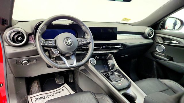 2024 Alfa Romeo Tonale Ti EAWD w/ Premium Interior & Sound and Assist Advanced Packages - 22968505 - 14