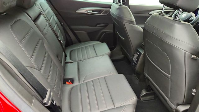 2024 Alfa Romeo Tonale Ti EAWD w/ Premium Interior & Sound and Assist Advanced Packages - 22968505 - 25