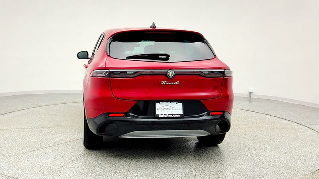 2024 Alfa Romeo Tonale Ti EAWD w/ Premium Interior & Sound and Assist Advanced Packages - 22968505 - 5