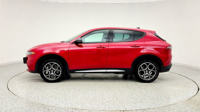 2024 Alfa Romeo Tonale Ti EAWD w/ Premium Interior & Sound and Assist Advanced Packages - 22968505 - 7