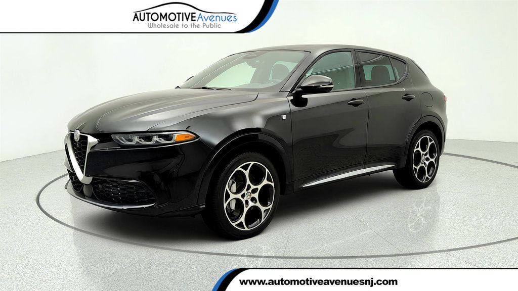 2024 Alfa Romeo Tonale Ti EAWD w/ Premium Interior & Sound Pkg & Active Assist Pkg - 23029353 | Video 1