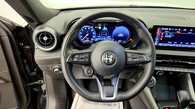 2024 Alfa Romeo Tonale Ti EAWD w/ Premium Interior & Sound Pkg & Active Assist Pkg - 23029353 - 13