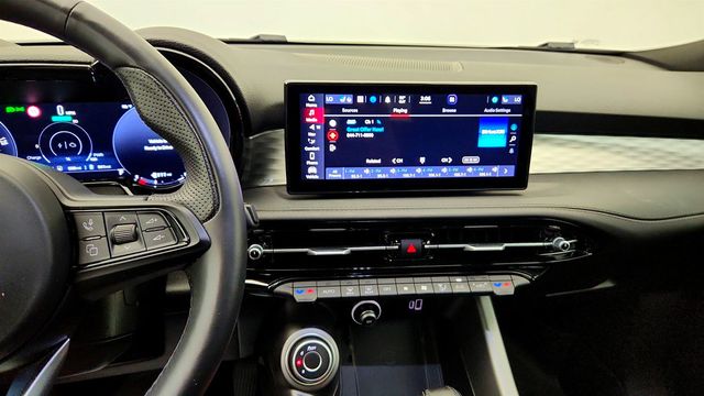 2024 Alfa Romeo Tonale Ti EAWD w/ Premium Interior & Sound Pkg & Active Assist Pkg - 23029353 - 17
