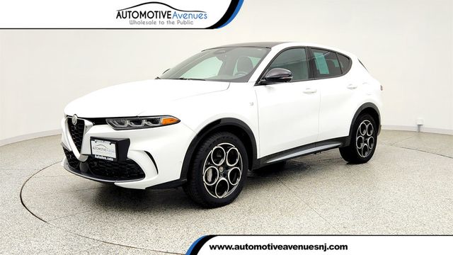 2024 Alfa Romeo Tonale Ti EAWD w/ Premium Interior & Sound Pkg and Active Assist Pkg - 23026228 - 0
