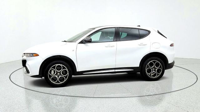 2024 Alfa Romeo Tonale Ti EAWD w/ Premium Interior & Sound Pkg & Moonroof - 23091933 - 7