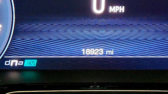 2024 Alfa Romeo Tonale Ti Veloce EAWD w/ Premium Interior & Sound +Assist Advanced Pkgs - 22968482 - 19