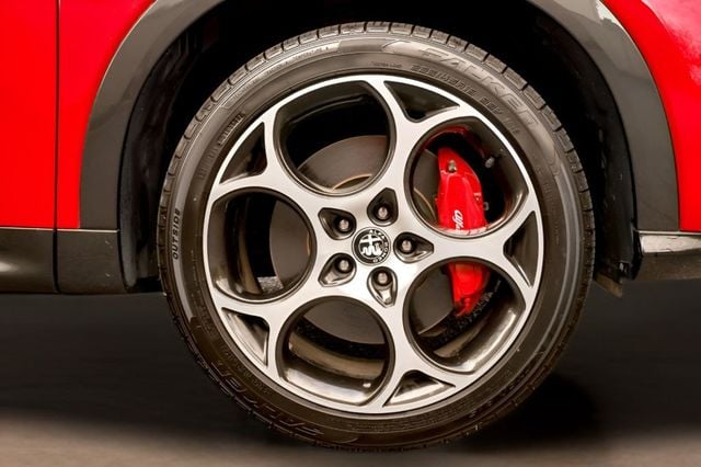 2024 Alfa Romeo Tonale Veloce EAWD - 22999583 - 35