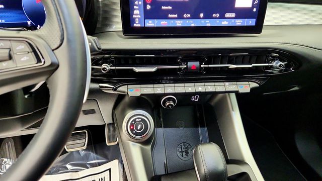 2024 Alfa Romeo Tonale Veloce EAWD - 23082301 - 16