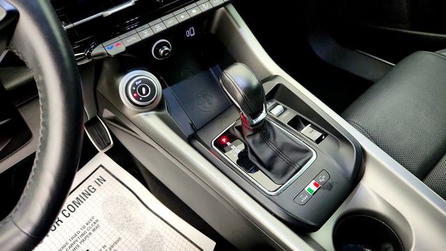 2024 Alfa Romeo Tonale Veloce EAWD w/ Active Assist & Premium Interior Pkgs - 23084980 - 15