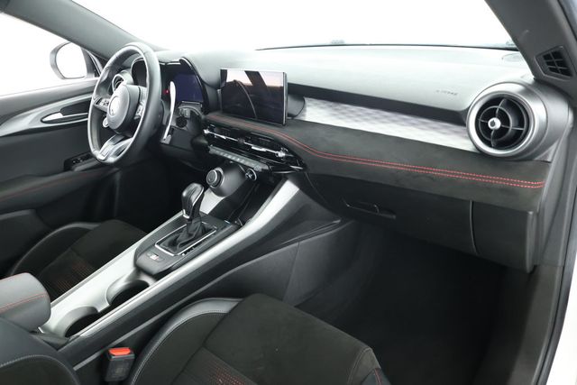 2024 Alfa Romeo Tonale Veloce EAWD with Power Moonroof - 22929966 - 22