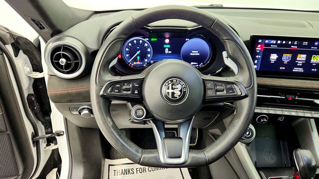 2024 Alfa Romeo Tonale Veloce EAWD with Power Moonroof - 22967501 - 12