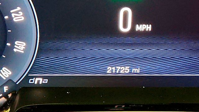 2024 Alfa Romeo Tonale Veloce EAWD with Power Moonroof - 22967501 - 14