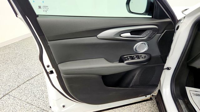 2024 Alfa Romeo Tonale Veloce EAWD w/ Premium Interior & Sound Package and 20'' Wheels - 23011352 - 10