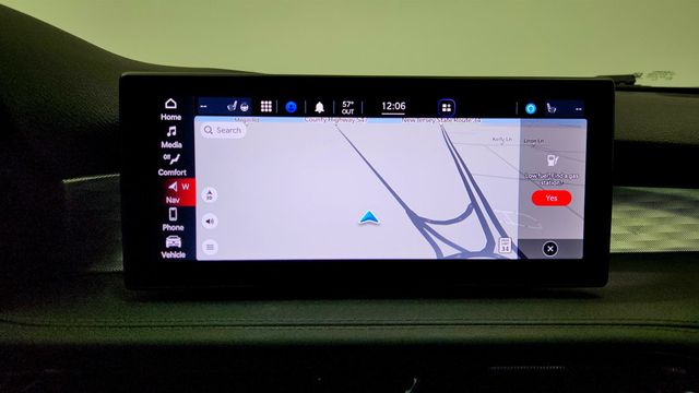 2024 Alfa Romeo Tonale Veloce EAWD w/ Premium Interior & Sound Package and 20'' Wheels - 23011352 - 18