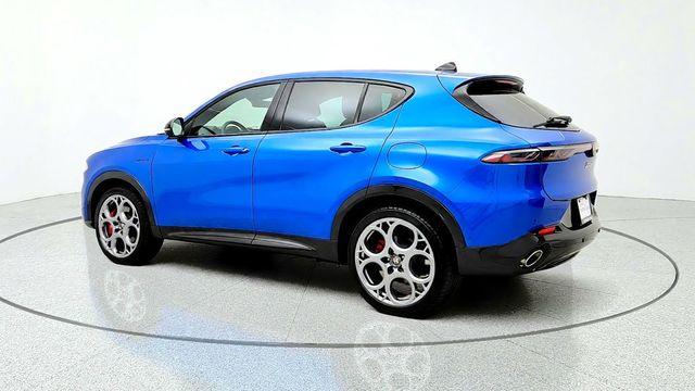 2024 Alfa Romeo Tonale Veloce EAWD w/ Premium Interior & Sound Pkg & 20'' Wheels - 23099936 - 6