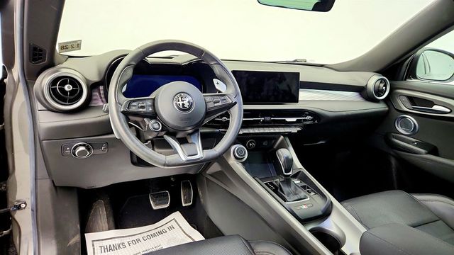 2024 Alfa Romeo Tonale Veloce EAWD w/ Premium Interior & Sound Pkg + Power Sunroof - 23027520 - 10