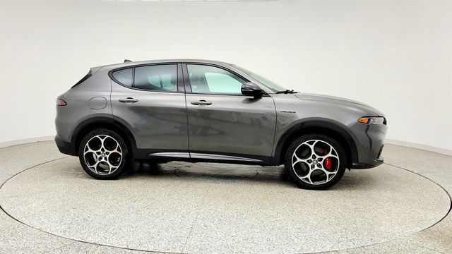 2024 Alfa Romeo Tonale Veloce EAWD w/ Premium Interior & Sound Pkg + Power Sunroof - 23027520 - 3