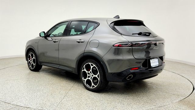 2024 Alfa Romeo Tonale Veloce EAWD w/ Premium Interior & Sound Pkg + Power Sunroof - 23027520 - 6
