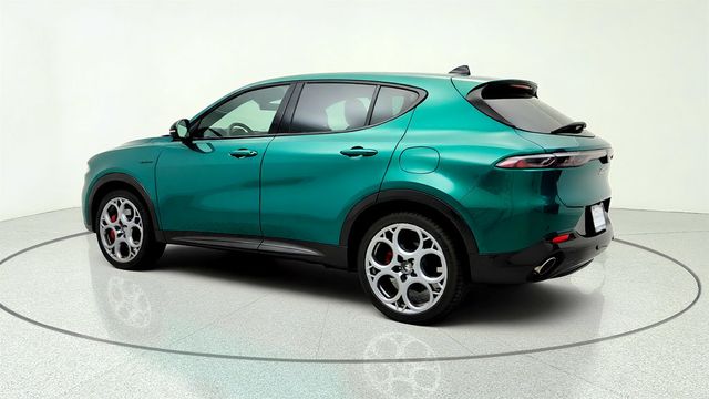 2024 Alfa Romeo Tonale Veloce EAWD w/ Premium Interior & Sound Pkg + Power Sunroof - 23029476 - 6