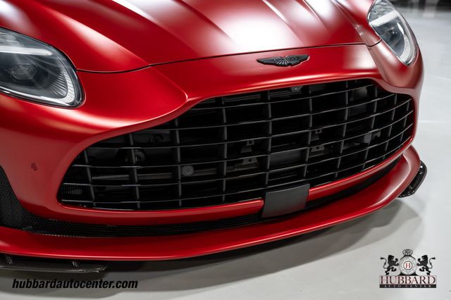2024 Aston Martin DB12 Coupe - 23019135 - 13