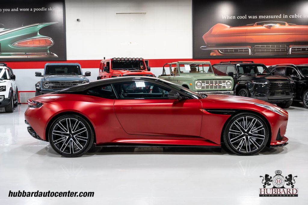 2024 Aston Martin DB12 Coupe - 23019135 - 8