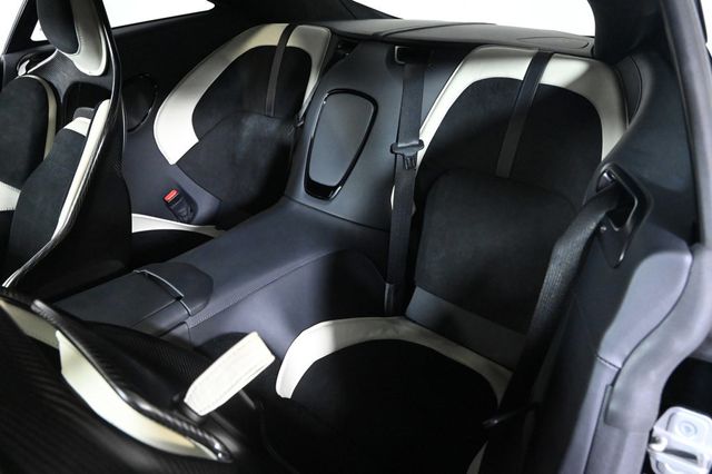 2024 Aston Martin DB12 Coupe - 23008210 - 17