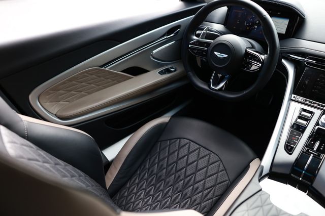 2024 Aston Martin DB12 Coupe - 23070845 - 26