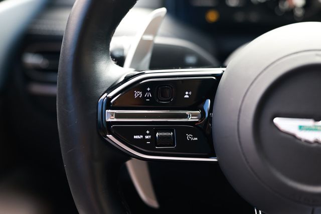 2024 Aston Martin DB12 Coupe - 23070845 - 33