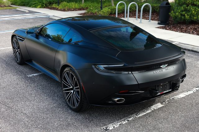 2024 Aston Martin DB12 Coupe - 23070845 - 7