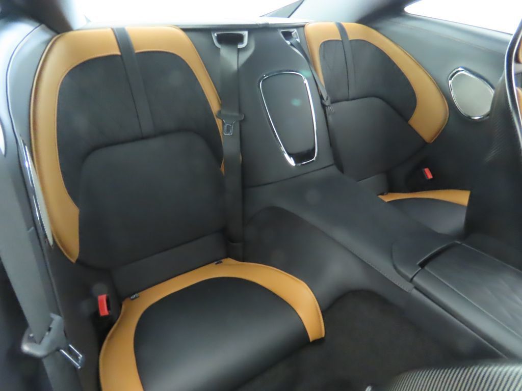 2024 Aston Martin DB12 photo 21