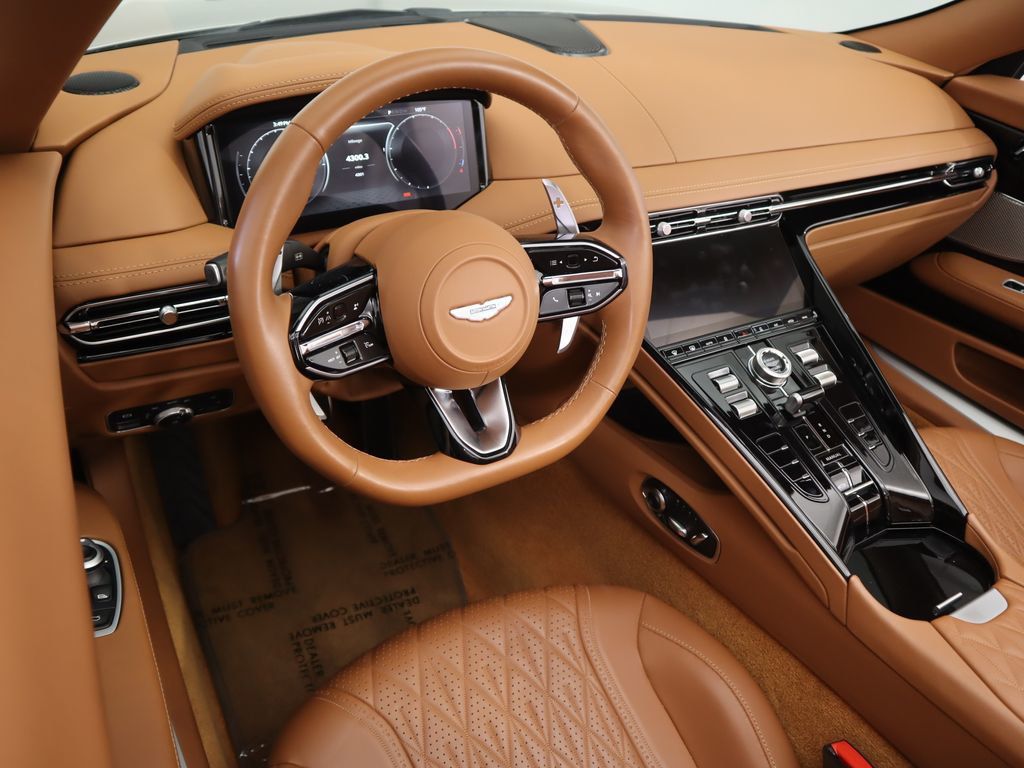 2024 Aston Martin DB12 AM5 photo 17