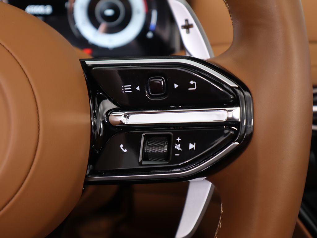 2024 Aston Martin DB12 AM5 photo 20