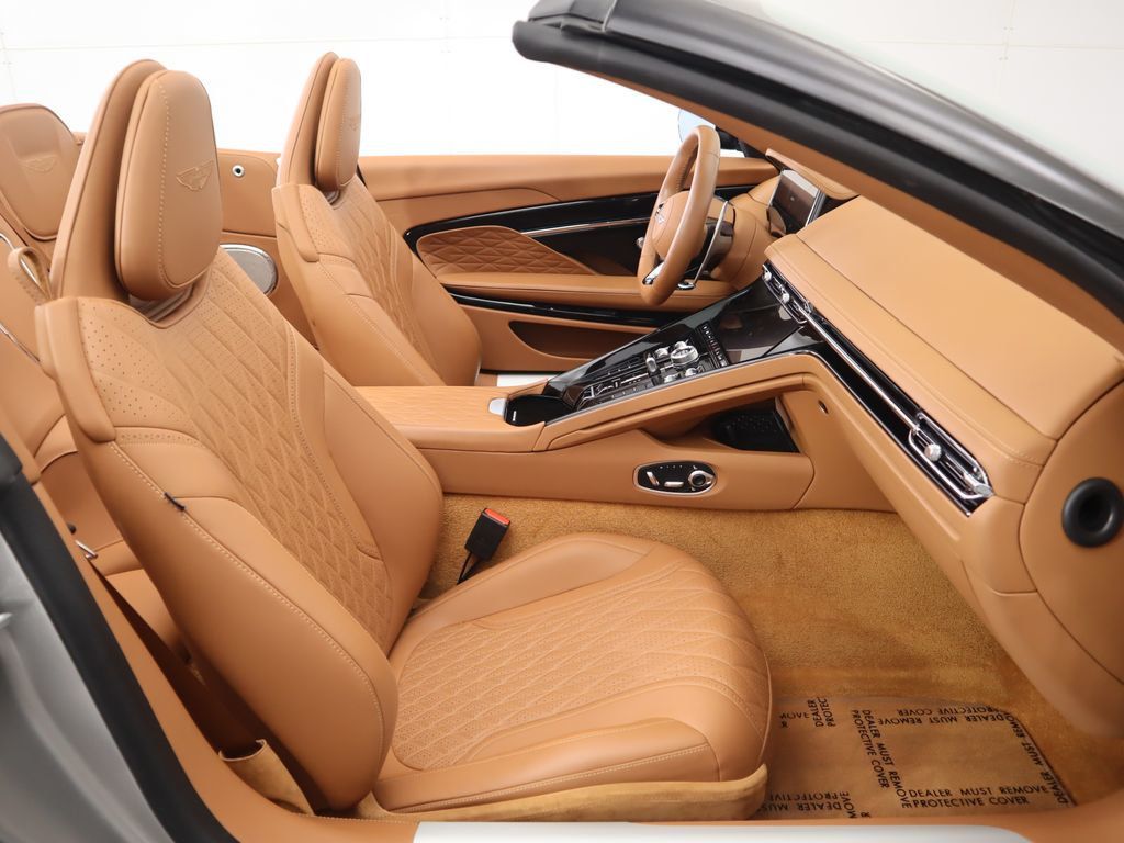2024 Aston Martin DB12 AM5 photo 28