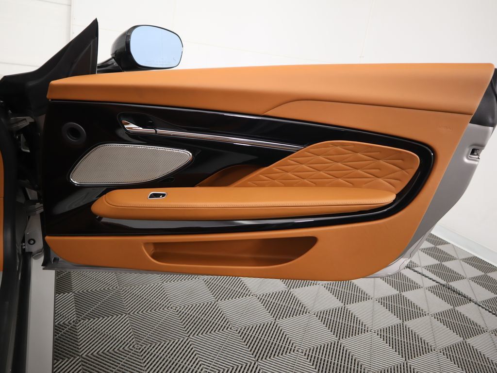 2024 Aston Martin DB12 AM5 photo 33