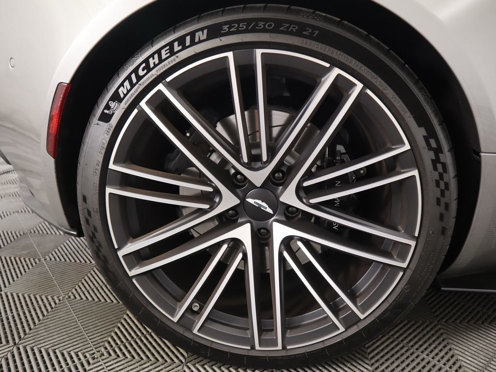 2024 Aston Martin DB12 AM5 photo 36